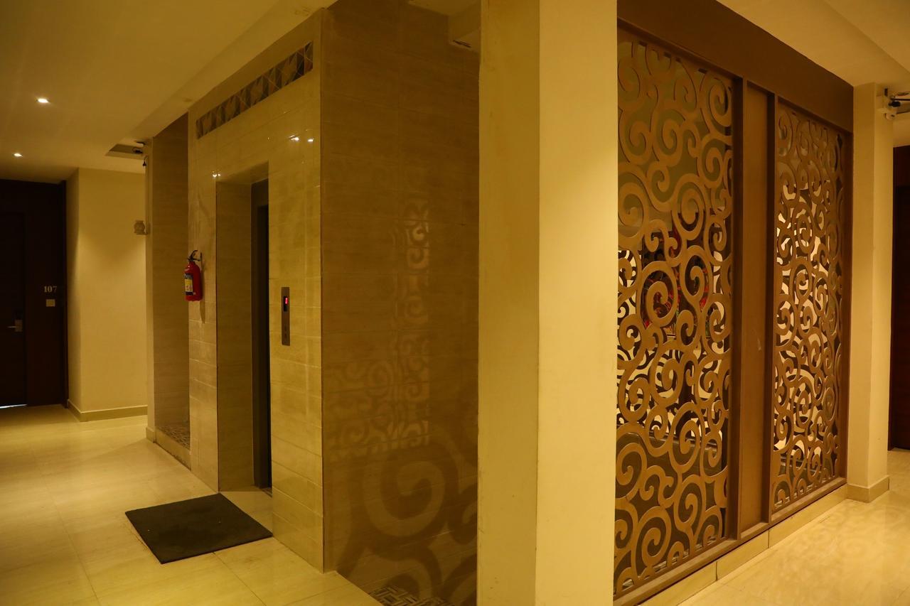 Avenue Hotel Chennai Exterior photo